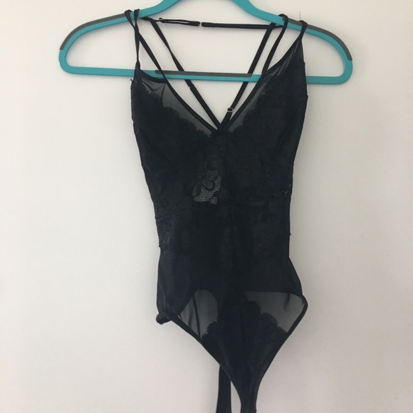 guess black lace bodysuit